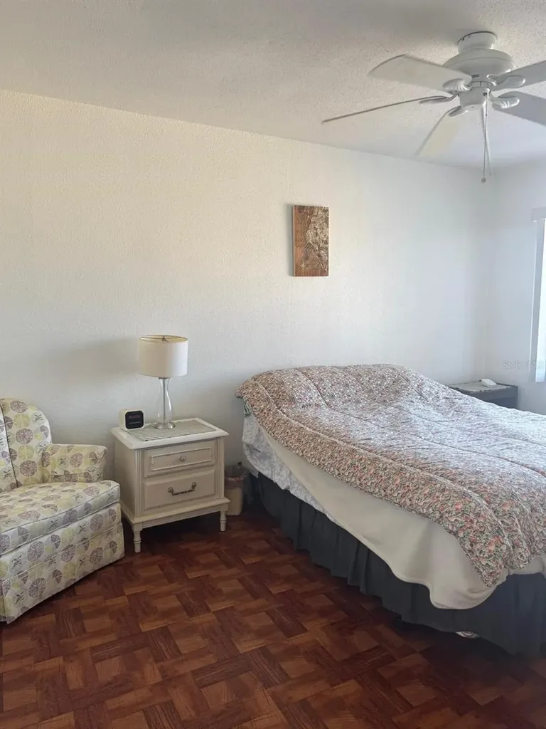 10375 Paradise Boulevard Treasure Island FL 33706