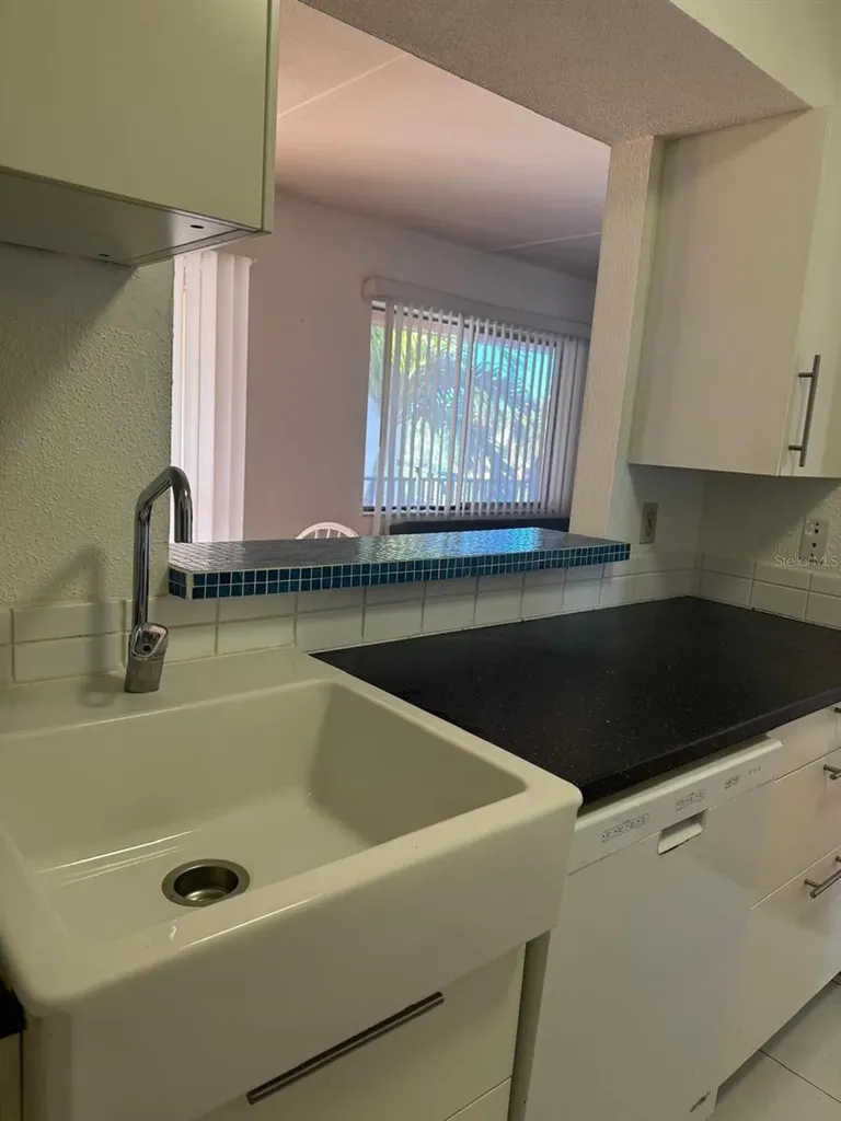 10375 Paradise Boulevard Treasure Island FL 33706