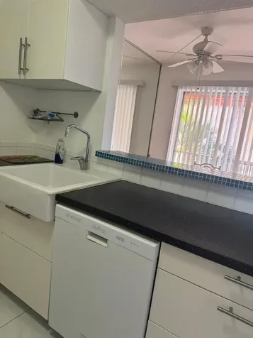 10375 Paradise Boulevard Treasure Island FL 33706