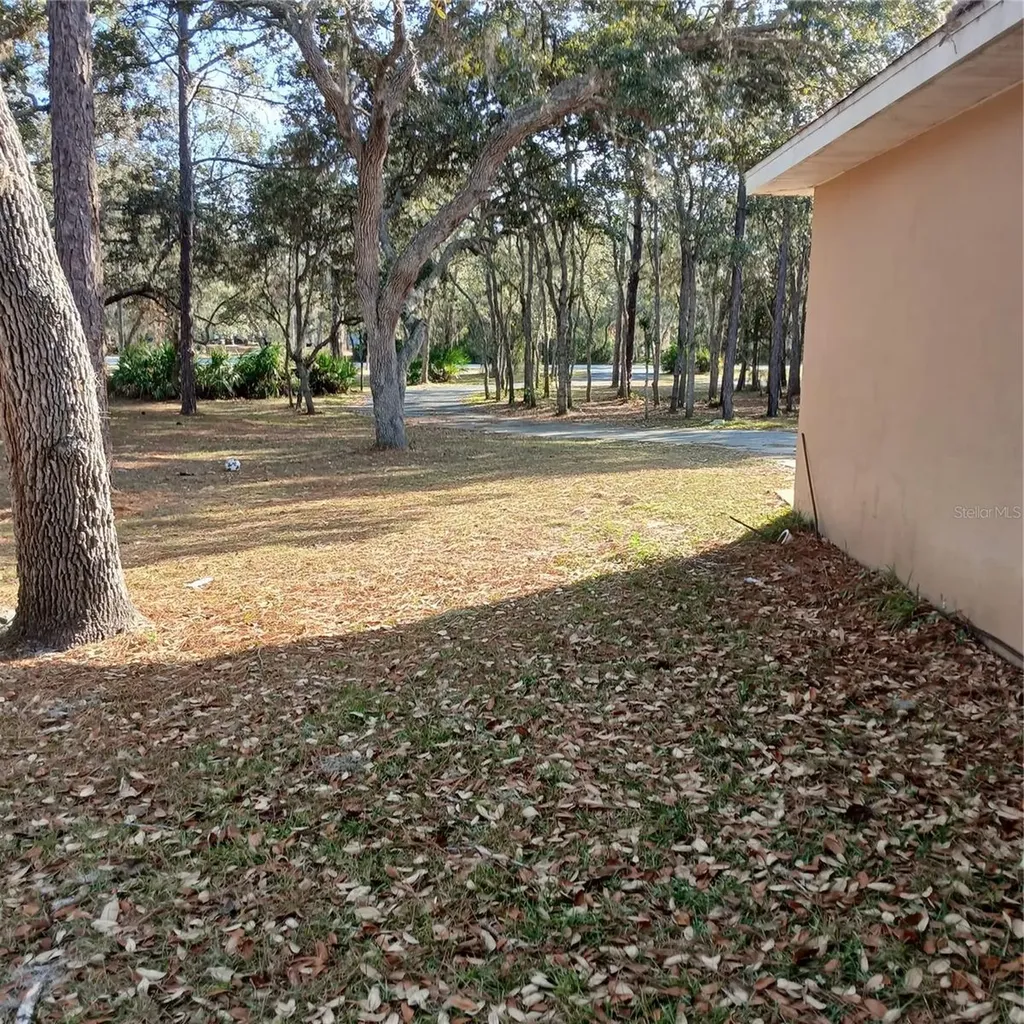 2626 S Columbine Avenue Homosassa FL 34448