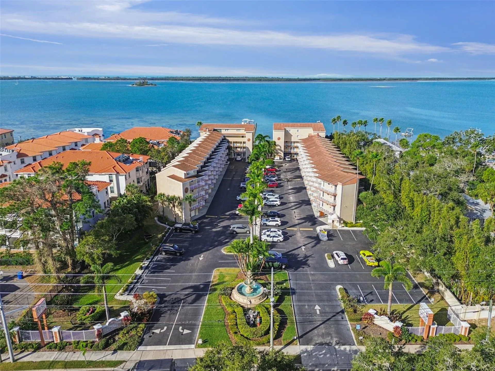 1420 Bayshore Boulevard Dunedin FL 34698