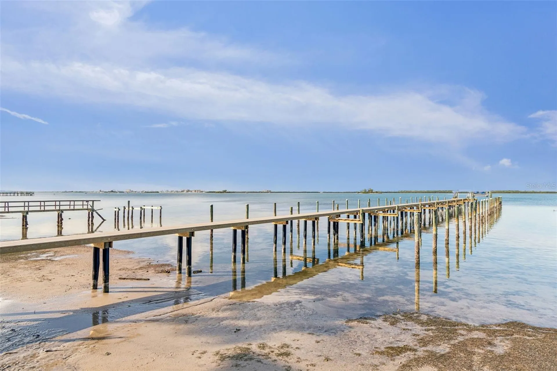 1420 Bayshore Boulevard Dunedin FL 34698