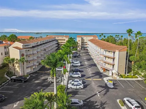 1420 Bayshore Boulevard Dunedin FL 34698