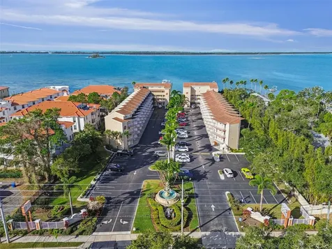 1420 Bayshore Boulevard Dunedin FL 34698