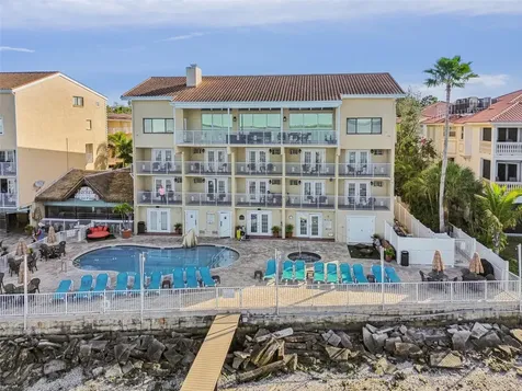1420 Bayshore Boulevard Dunedin FL 34698
