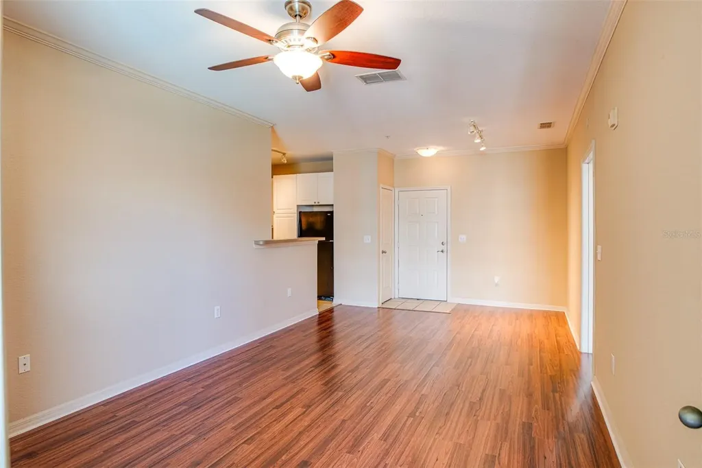 4221 W Spruce Street Tampa FL 33607