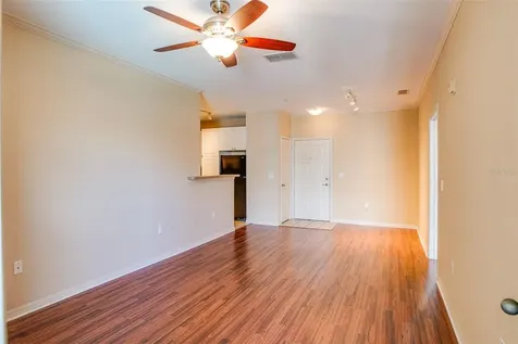 4221 W Spruce Street Tampa FL 33607