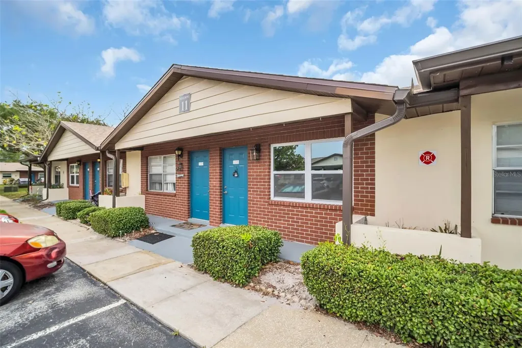 24862 Us Highway 19 N Clearwater FL 33763