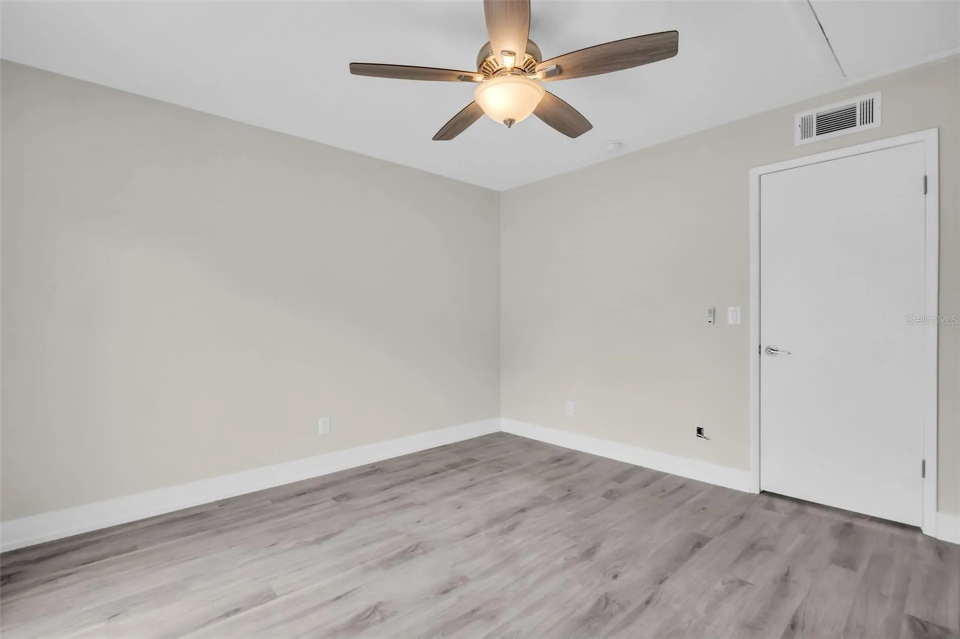 24862 Us Highway 19 N Clearwater FL 33763