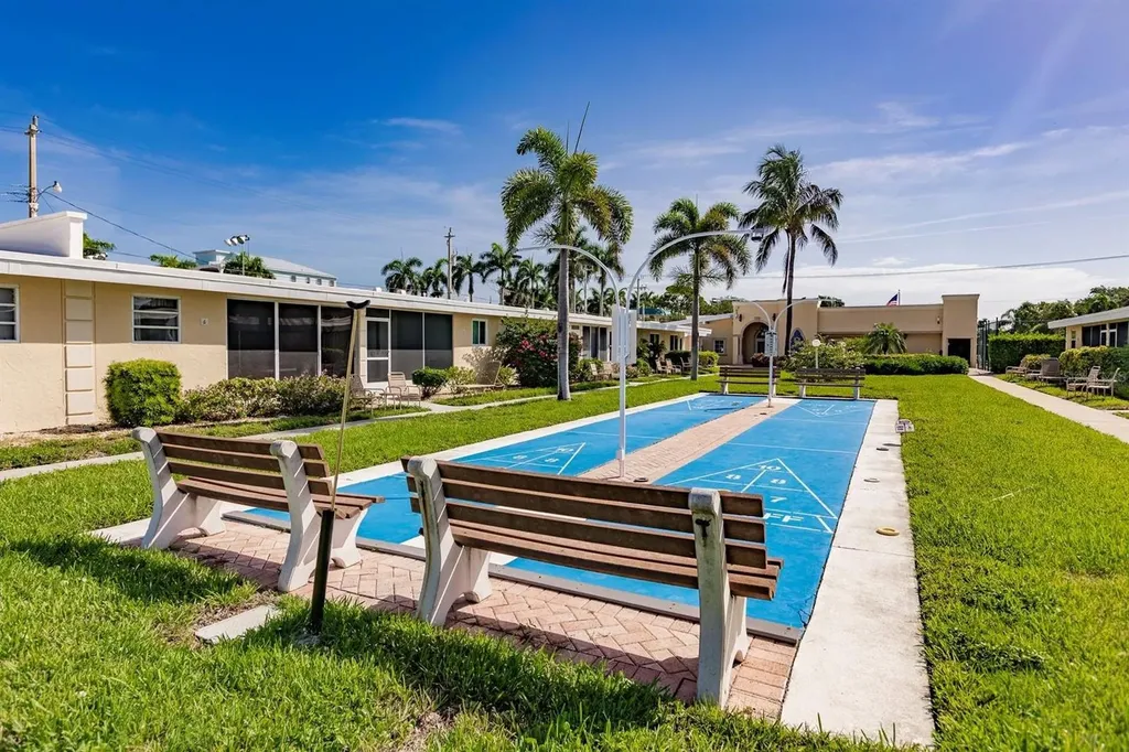 6006 Midnight Pass Road Sarasota FL 34242