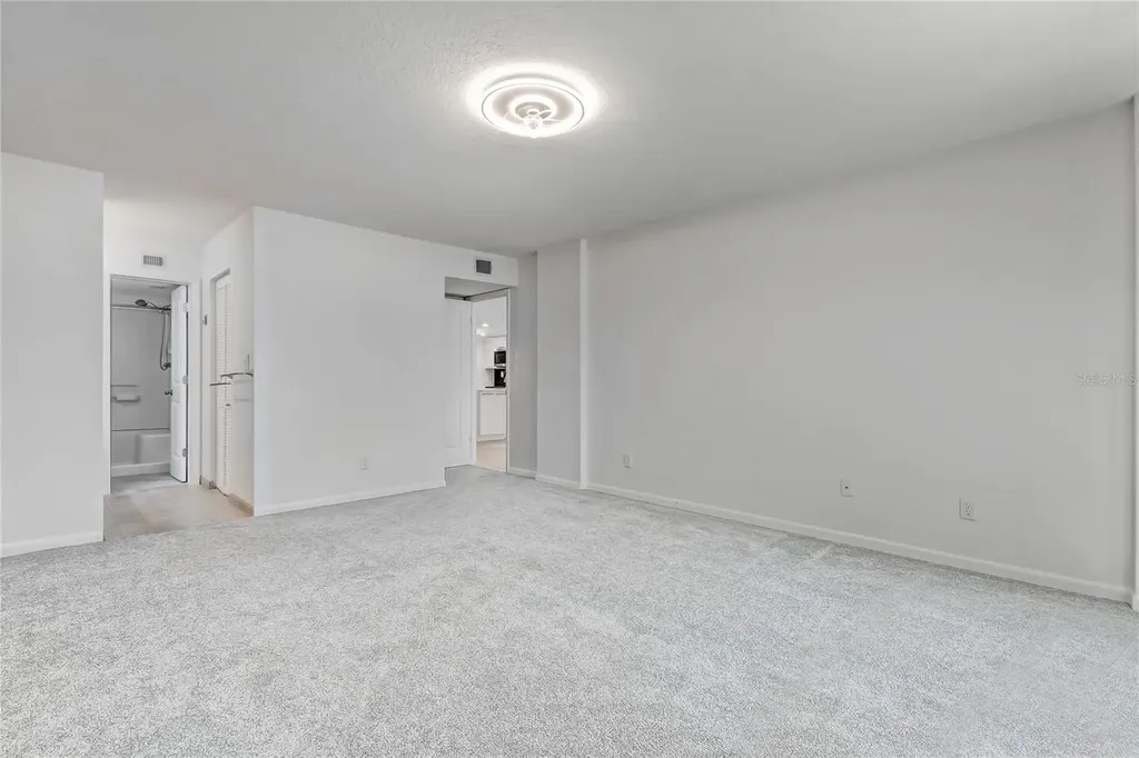 650 Island Way Clearwater Beach FL 33767