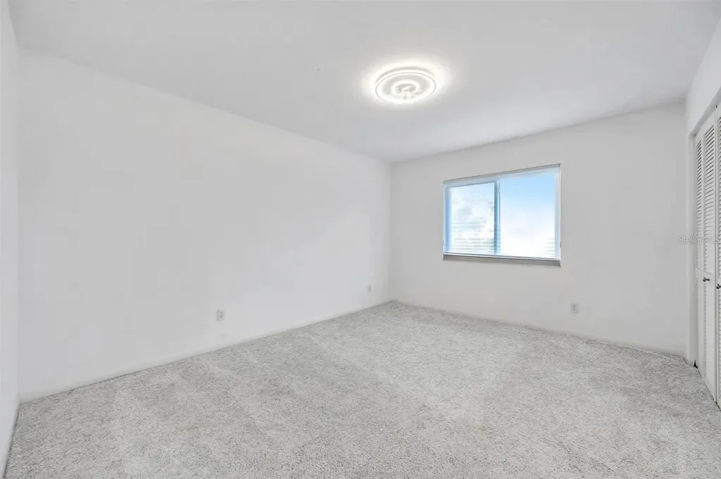 650 Island Way Clearwater Beach FL 33767