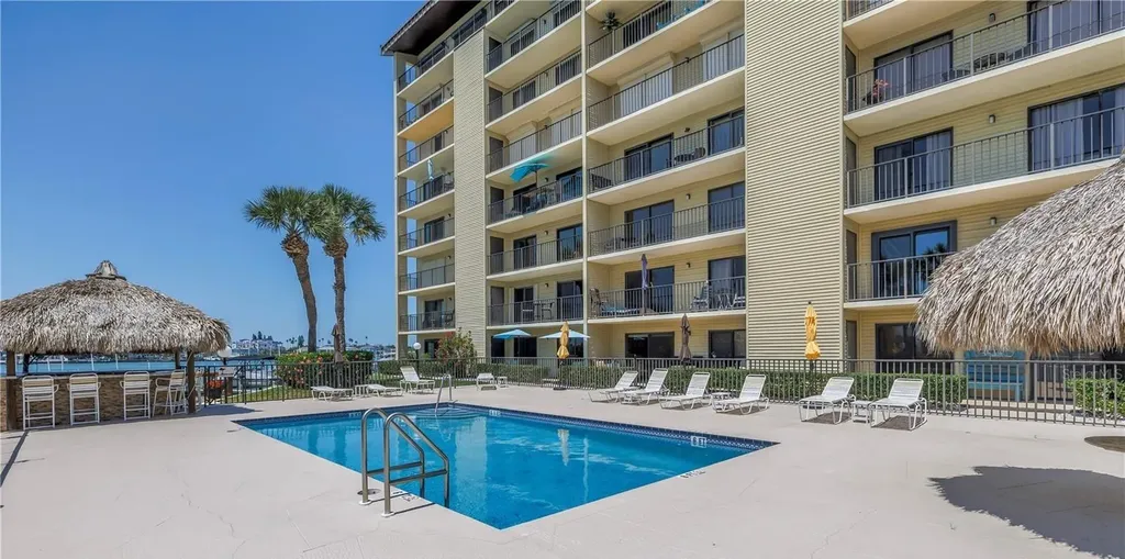 650 Island Way Clearwater Beach FL 33767