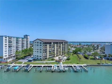 650 Island Way Clearwater Beach FL 33767