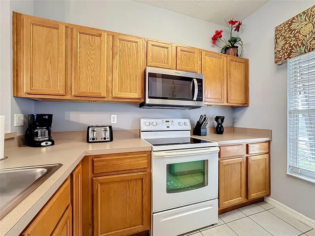 4557 Ada Lane Kissimmee FL 34746