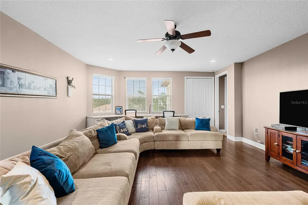 2611 Coco Palm Circle Wesley Chapel FL 33543