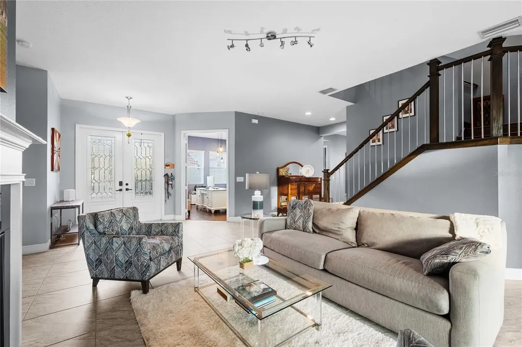 2611 Coco Palm Circle Wesley Chapel FL 33543
