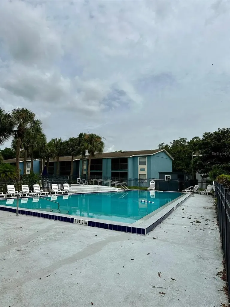 2519 N Alafaya Trail Orlando FL 32826