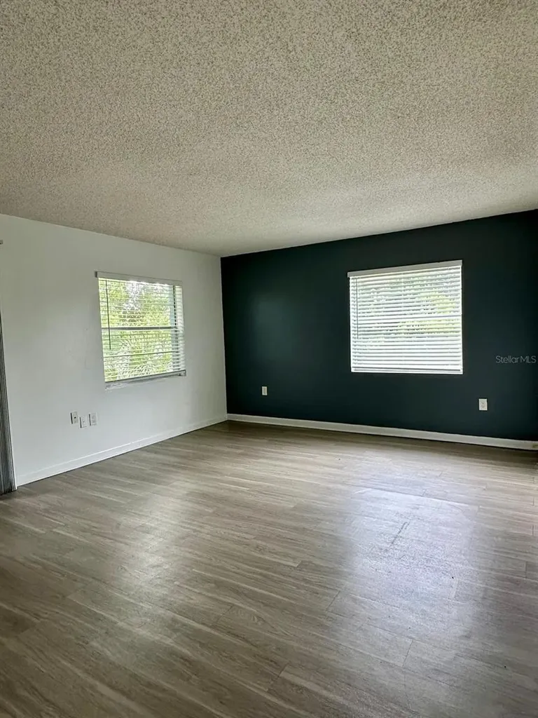 2519 N Alafaya Trail Orlando FL 32826