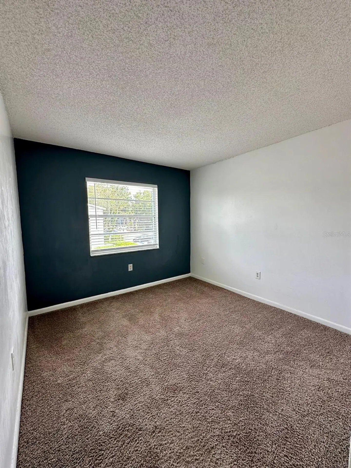 2519 N Alafaya Trail Orlando FL 32826