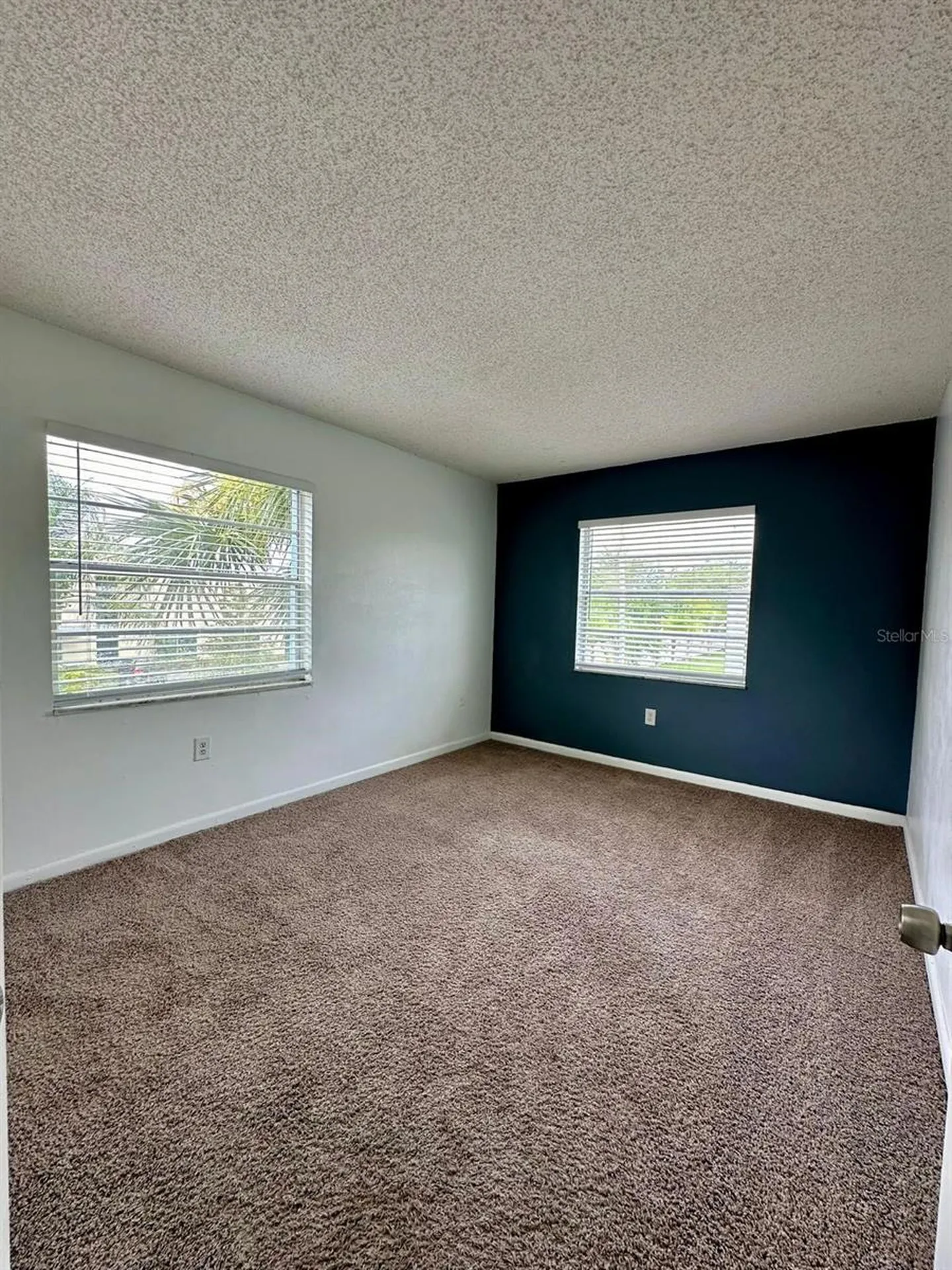 2519 N Alafaya Trail Orlando FL 32826