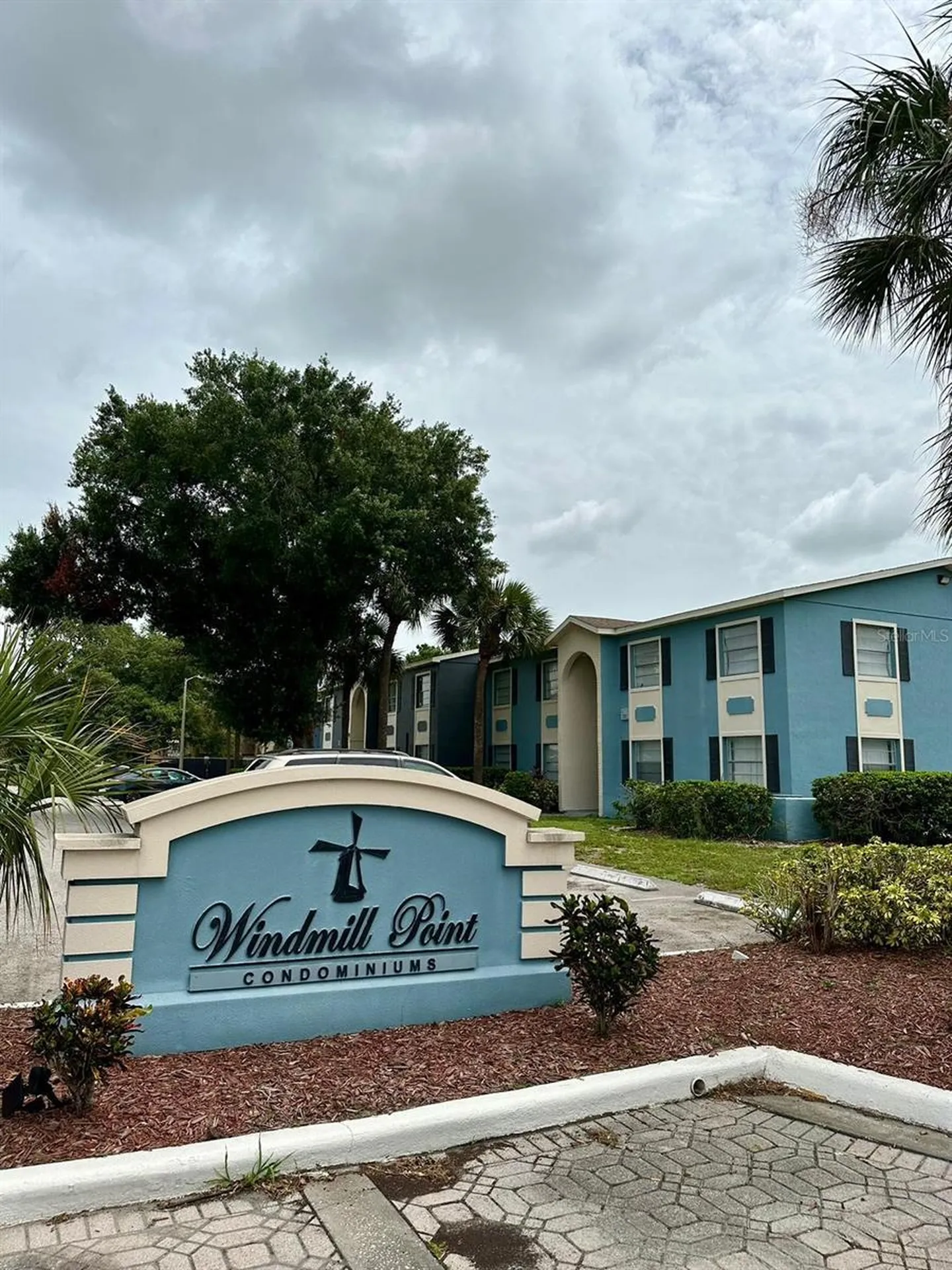 2519 N Alafaya Trail Orlando FL 32826