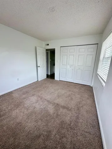 2519 N Alafaya Trail Orlando FL 32826