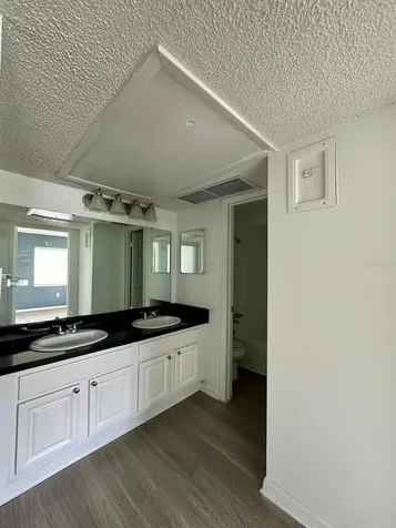 2519 N Alafaya Trail Orlando FL 32826