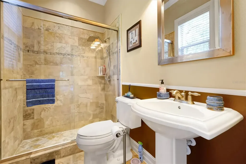 12012 Rambling Oak Boulevard Orlando FL 32832