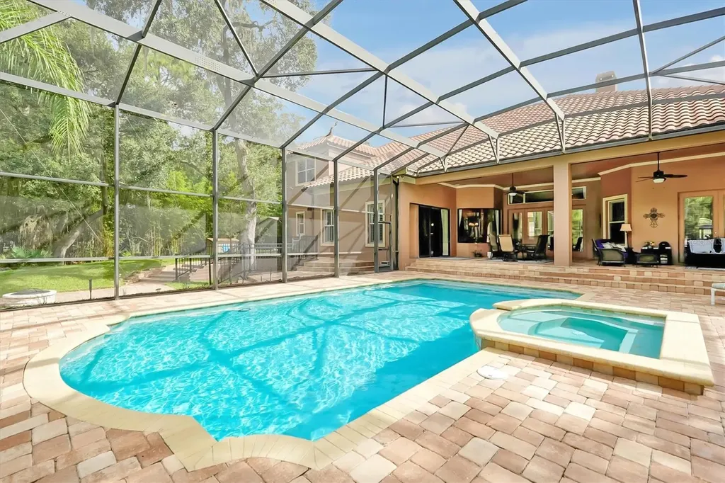 12012 Rambling Oak Boulevard Orlando FL 32832