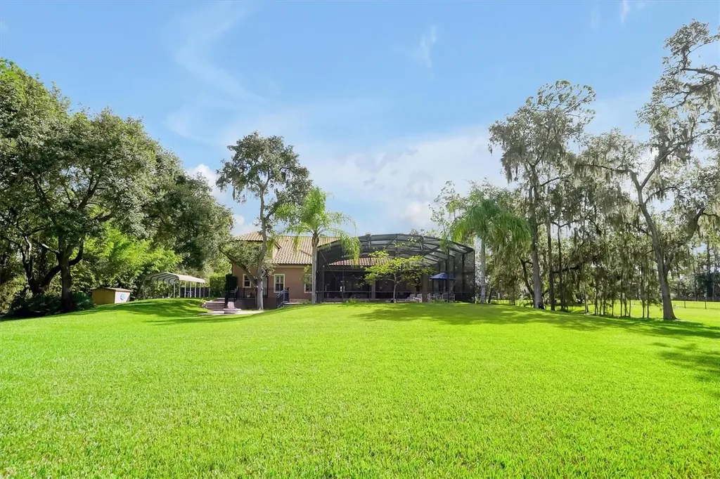 12012 Rambling Oak Boulevard Orlando FL 32832