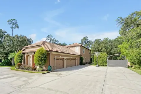 12012 Rambling Oak Boulevard Orlando FL 32832