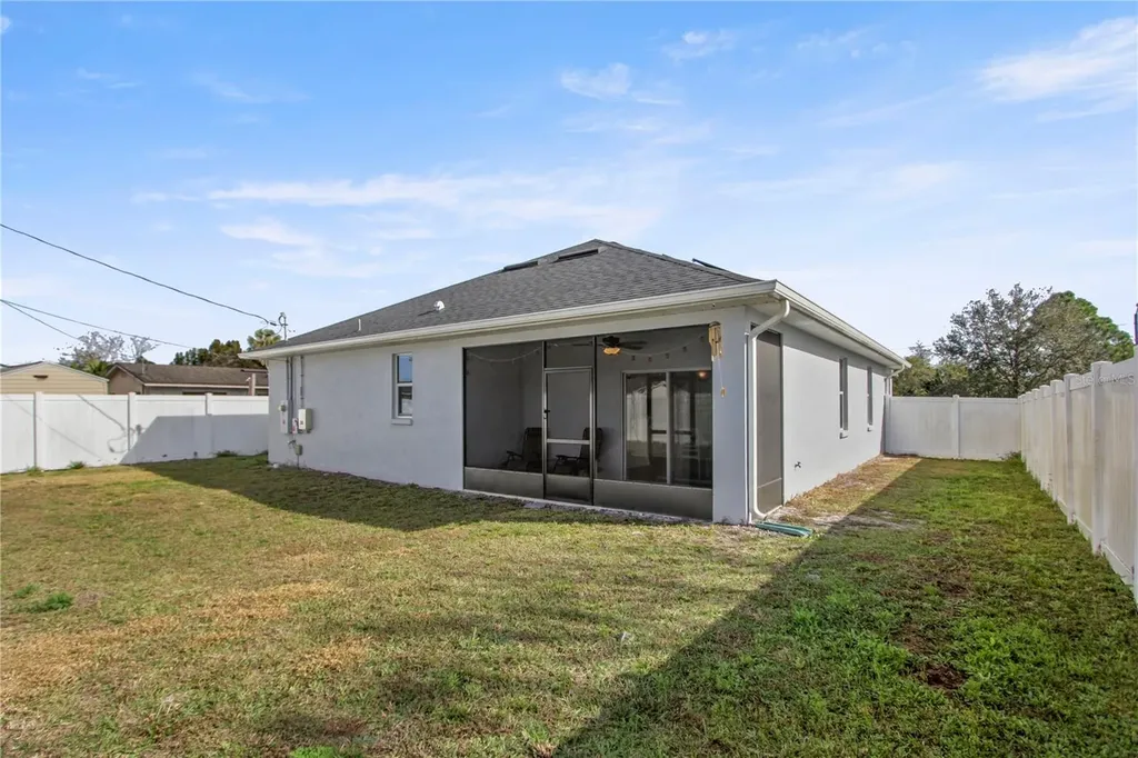 142 Pineview Drive Oviedo FL 32765