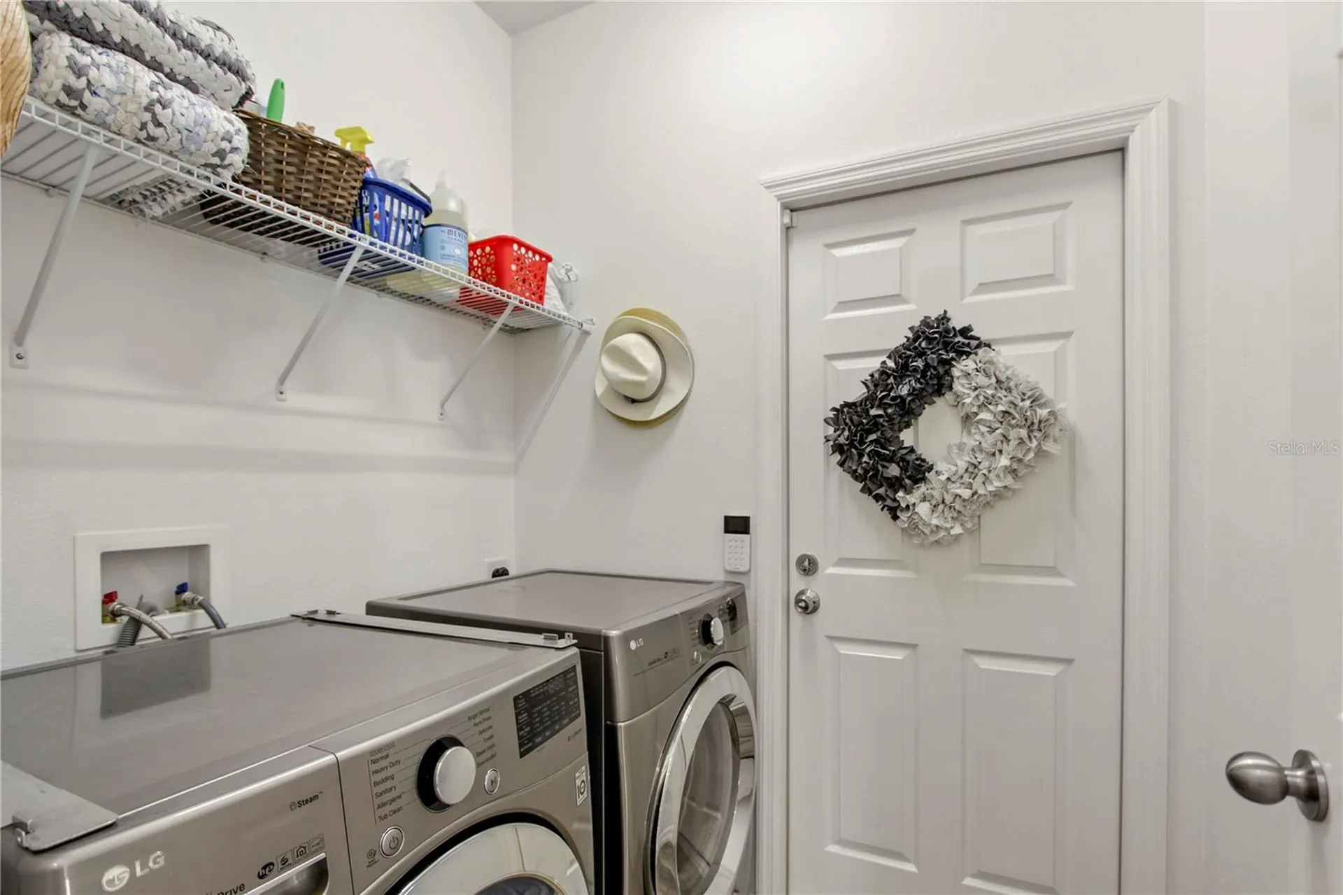 142 Pineview Drive Oviedo FL 32765