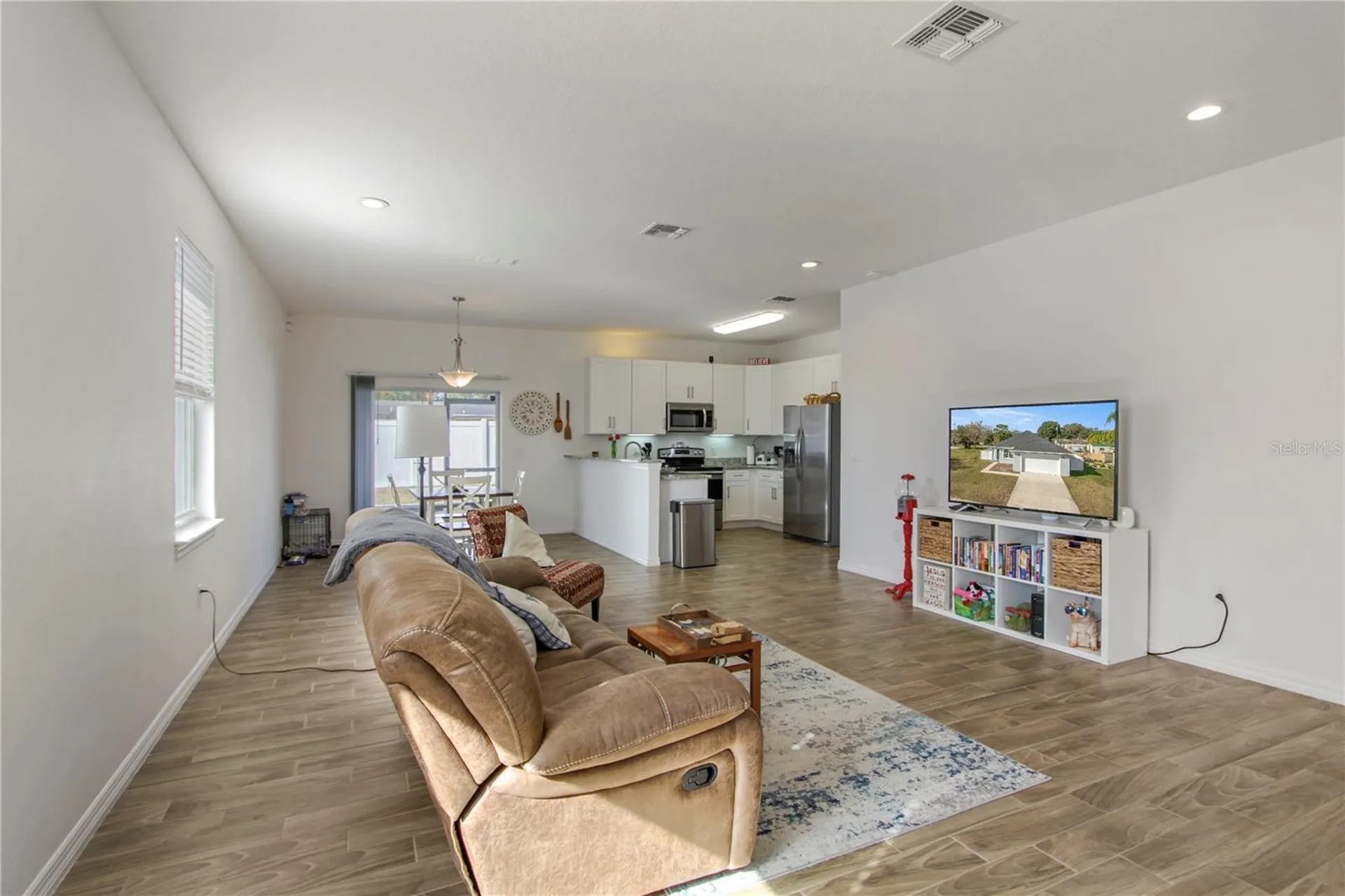142 Pineview Drive Oviedo FL 32765