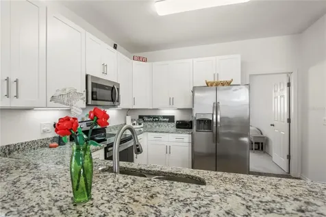 142 Pineview Drive Oviedo FL 32765