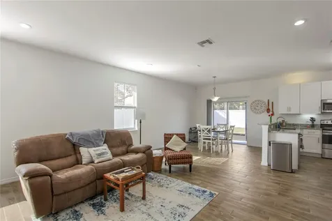 142 Pineview Drive Oviedo FL 32765