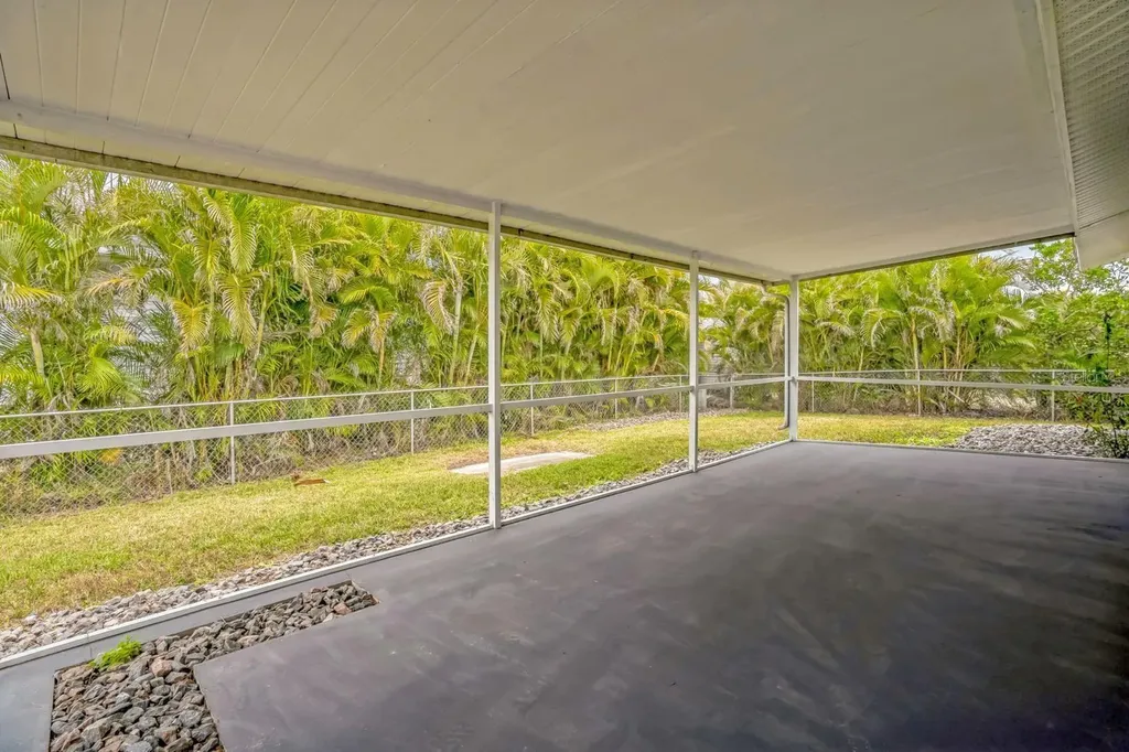 6064 Park Road Fort Myers FL 33908