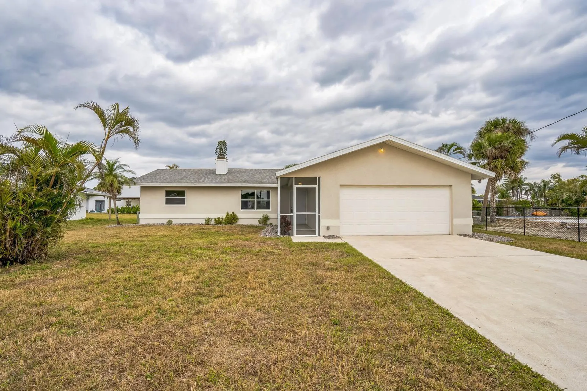 6064 Park Road Fort Myers FL 33908