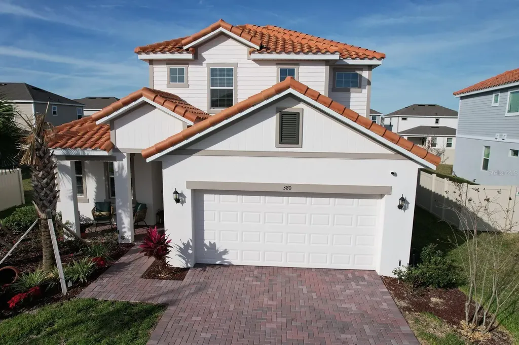 380 Cabello Drive Davenport FL 33837