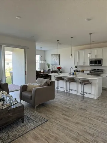 380 Cabello Drive Davenport FL 33837