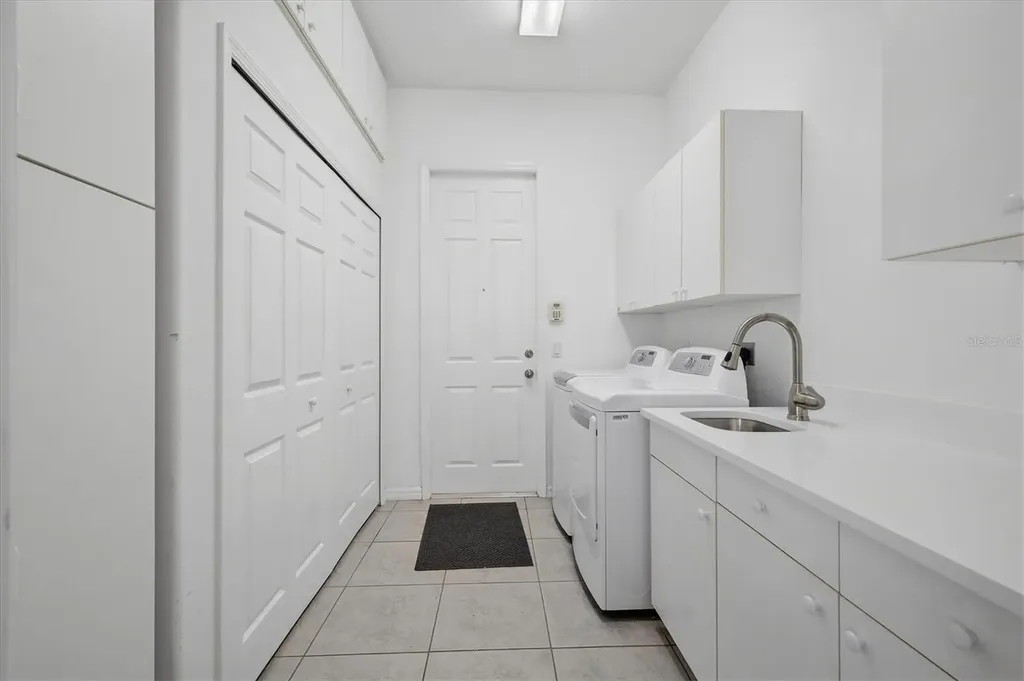 750 Harmony Lane Englewood FL 34223