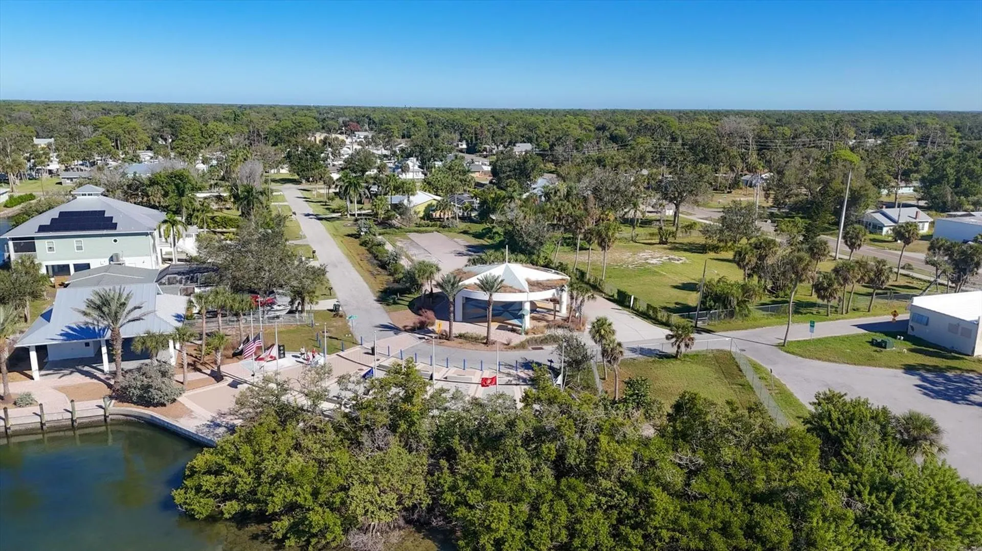 750 Harmony Lane Englewood FL 34223