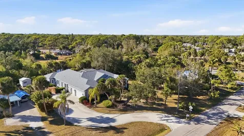 750 Harmony Lane Englewood FL 34223