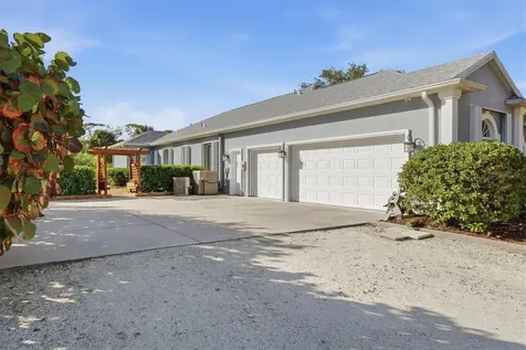 750 Harmony Lane Englewood FL 34223