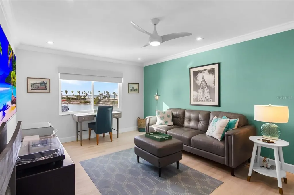 174 Golden Gate Point Sarasota FL 34236