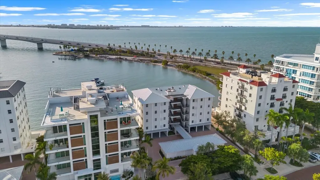 174 Golden Gate Point Sarasota FL 34236