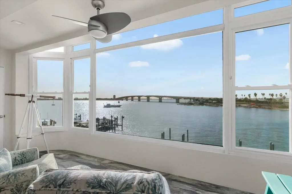 174 Golden Gate Point Sarasota FL 34236