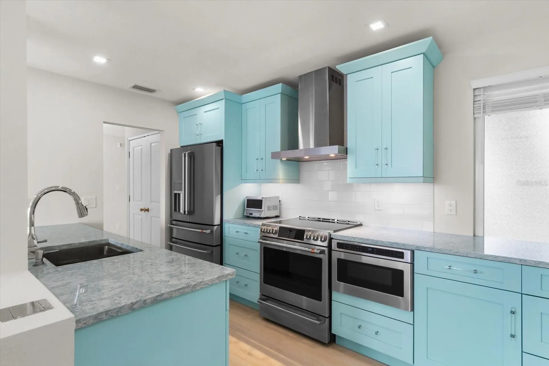 174 Golden Gate Point Sarasota FL 34236