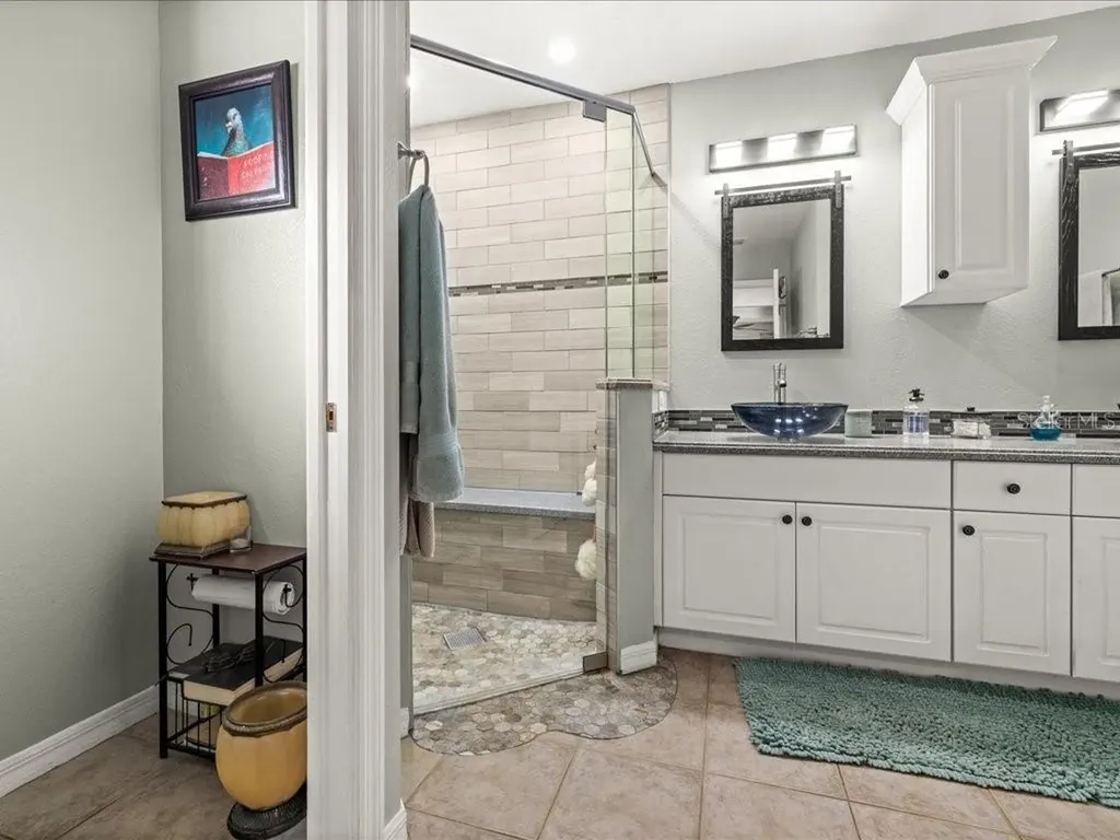 1209 NW 25th Place Cape Coral FL 33993